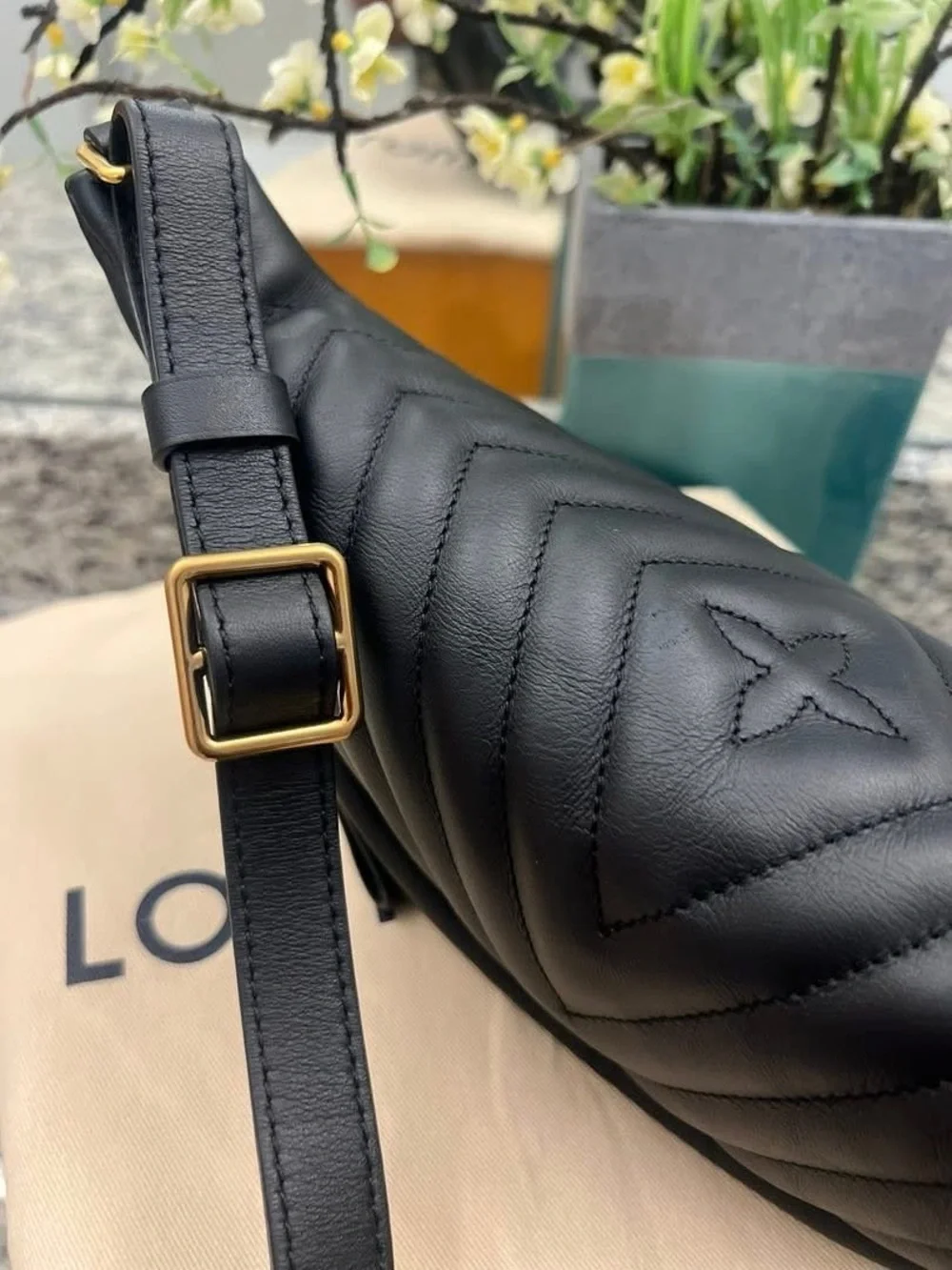 LV bumbag